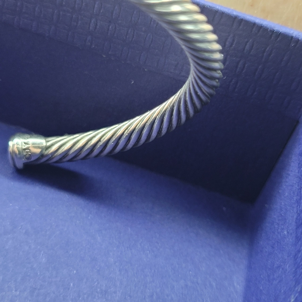 Real authentic David Yurman bracelet. - Picture 10 of 12